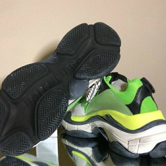 Balenciaga triple s sneaker - Picture 4 of 4